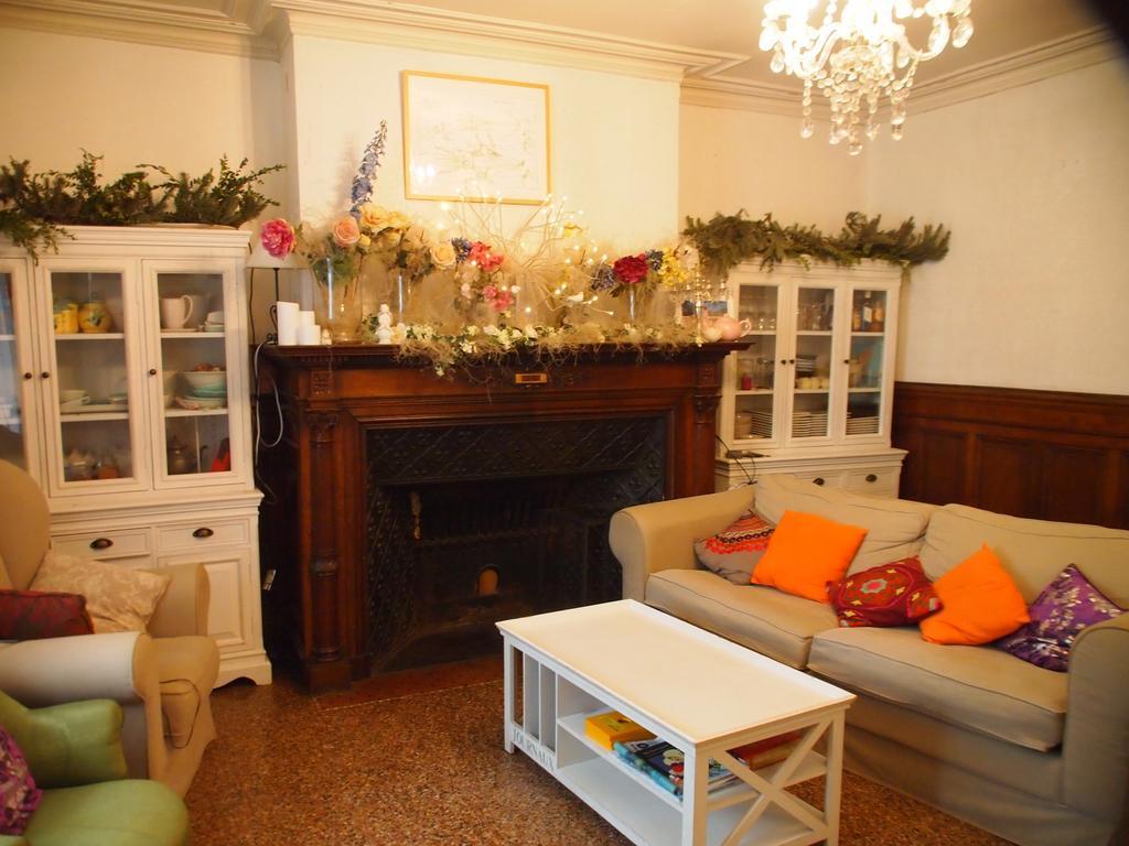 Hotel Emma Calve Мийо Экстерьер фото