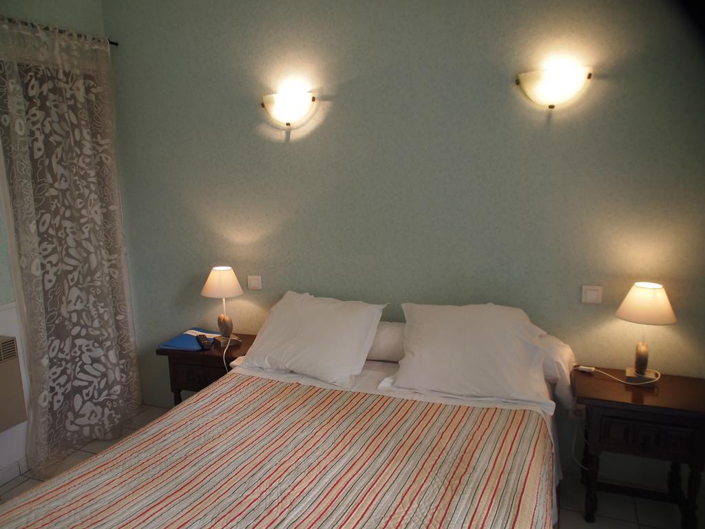 Hotel Emma Calve Мийо Номер фото